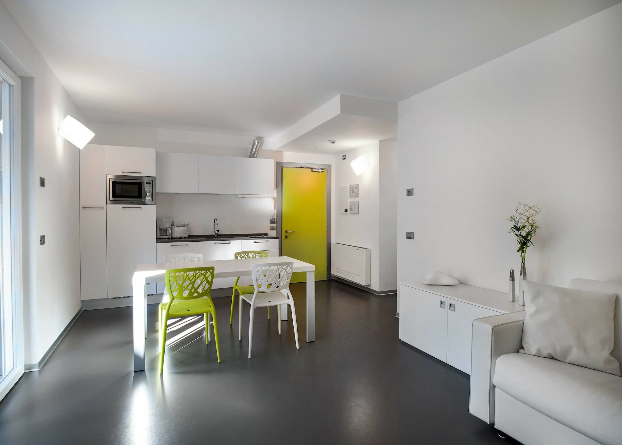 Gardabike Residence Torbole Sul Garda ภายนอก รูปภาพ